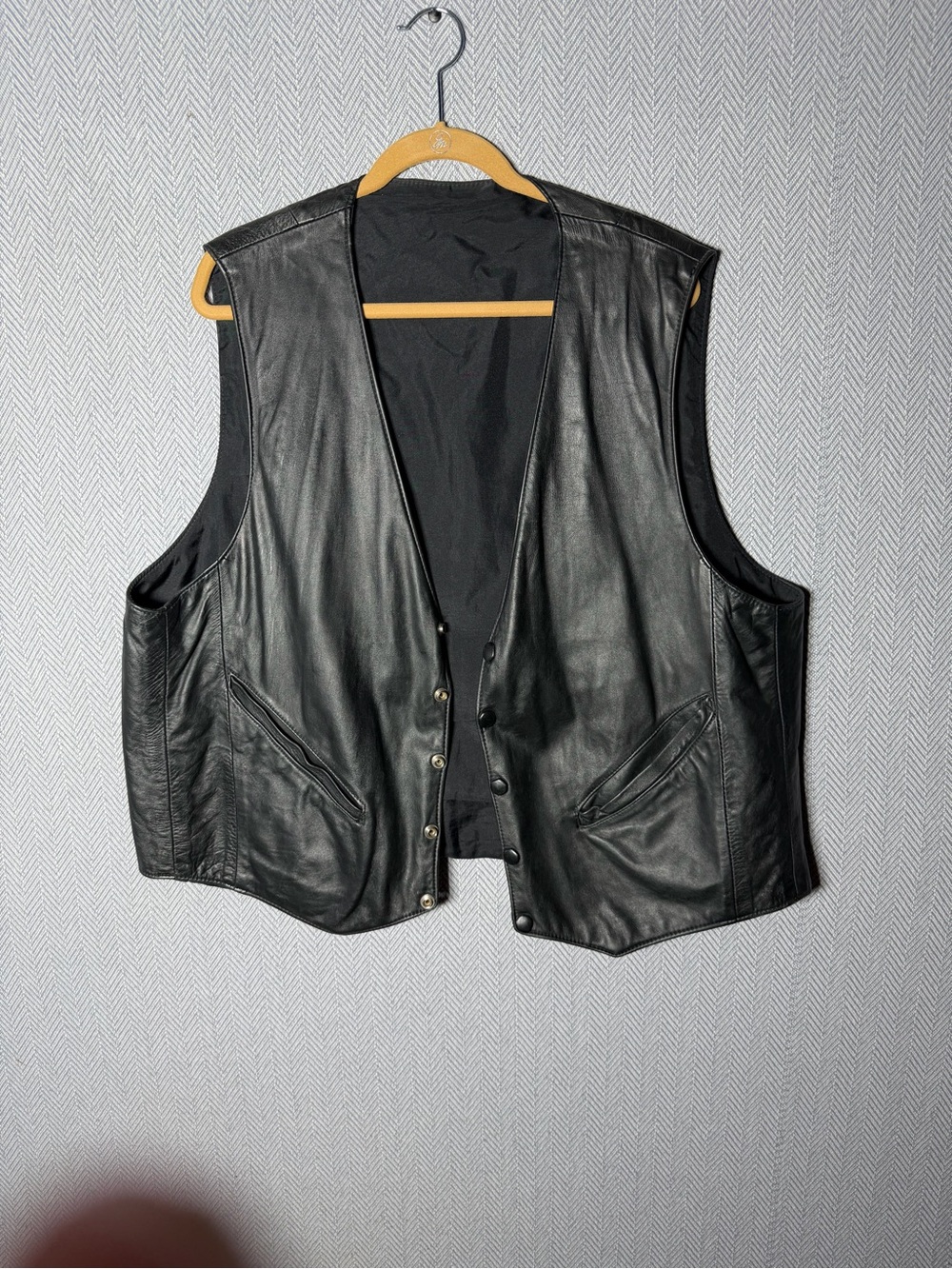 Classic Black Leather Men's Vest